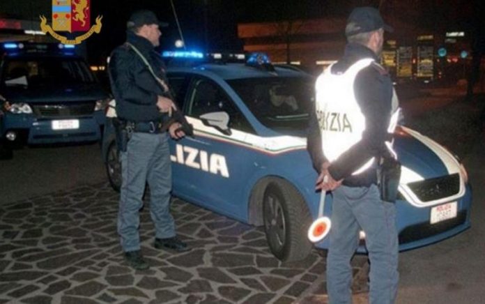 Weekend di controlli della Movida: denunciati due giovani a cosenza