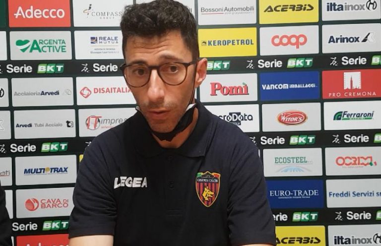 roberto occhiuzzi allenatore cosenza calcio