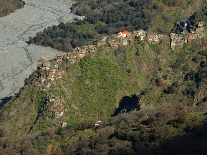 Borgo di Roghudi