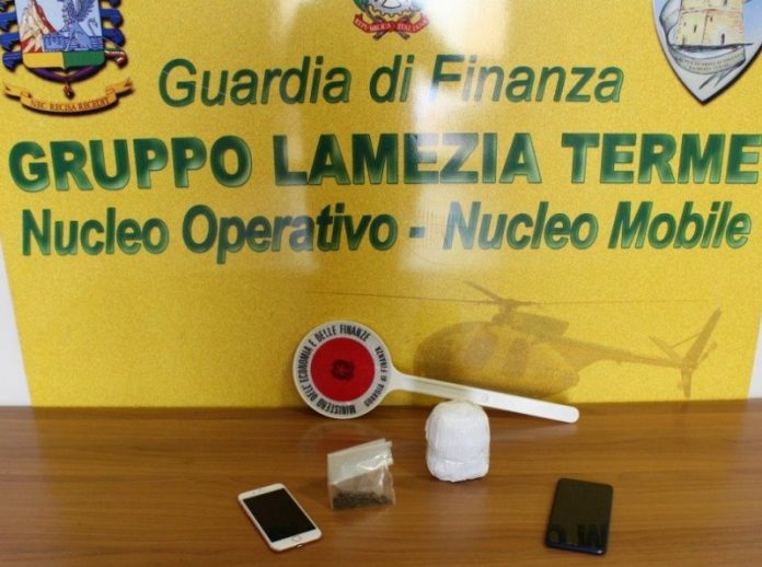 GDF arresto “pusher” lamezia terme
