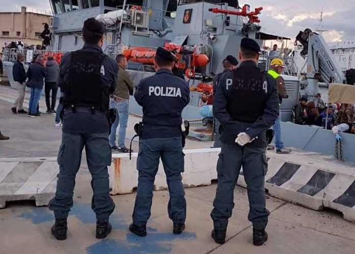 25 poliziotti in quarantena