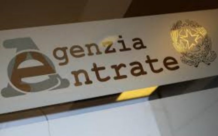 Per l'anno di imposta 2019 a cagione dell'acclarato mancato rispetto del piano di rientro dai deficit sanitari è entrata in vigore l'automatica applicazione della maggiorazioni dell'aliquota Irap nella misura dello 0,15% e dell'addizionale regionale all'Irpef nella misura dello 0,30%.