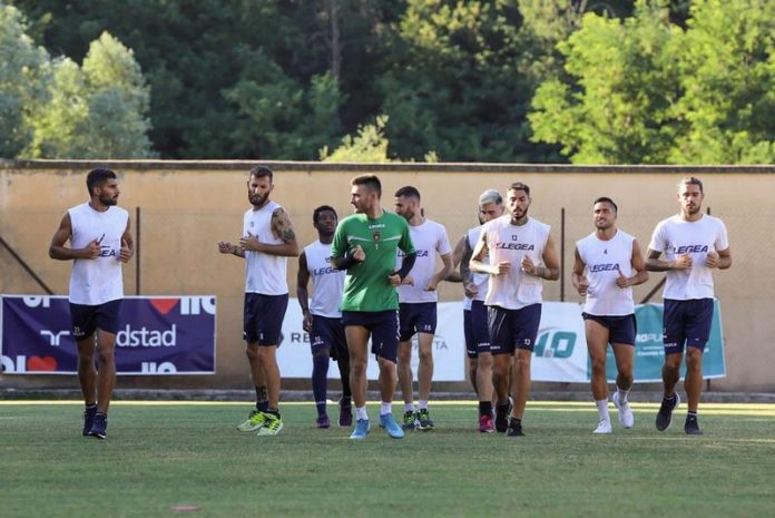 dopo la sconfitta con lo spezia cosenza in ritiro