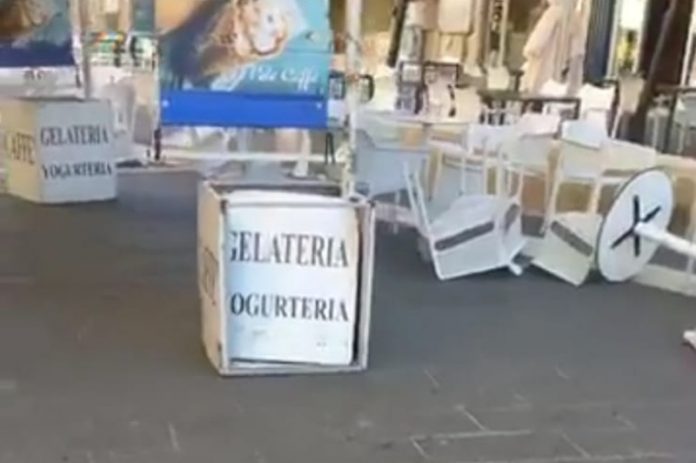 bar cosenza protesta