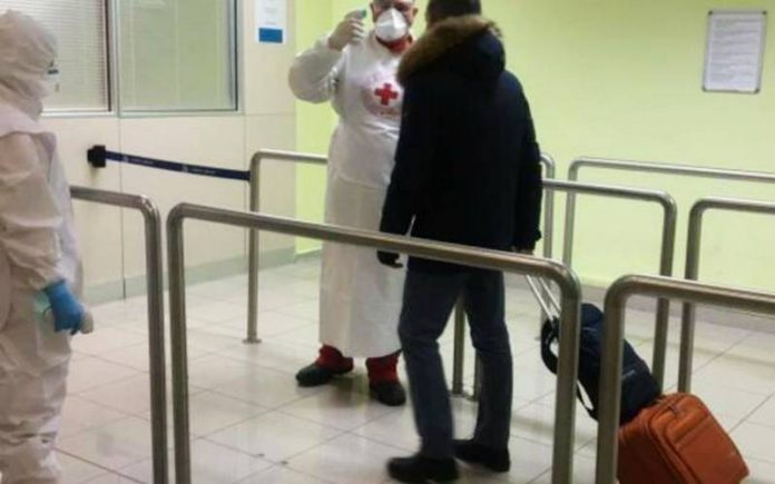tamponi a campione aeroporto lamezia coronavirus