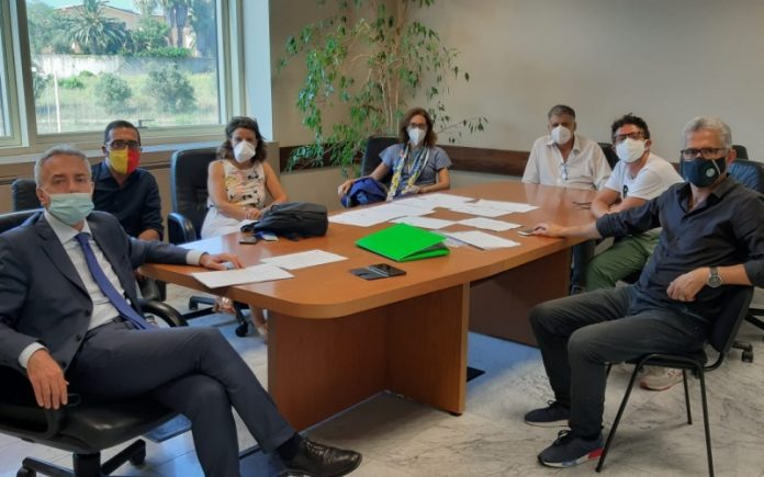 incontro per sostegno alle persone con sordità