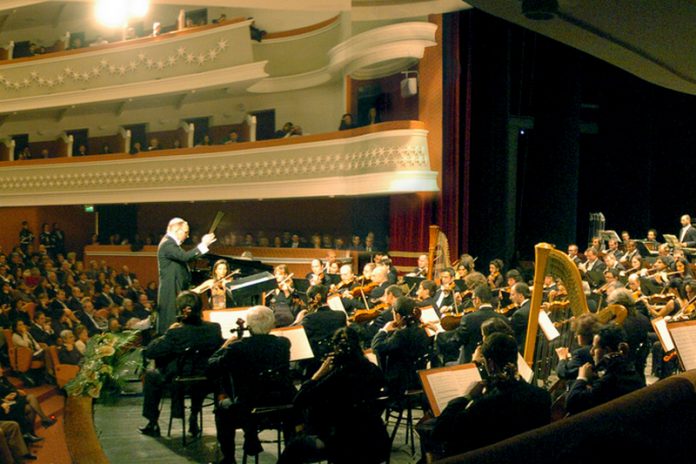 concerto morricone politeama catanzaro