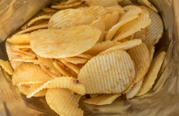 l'azienda San Carlo dona 5mila pacchi di patatine alle famiglie calabresi