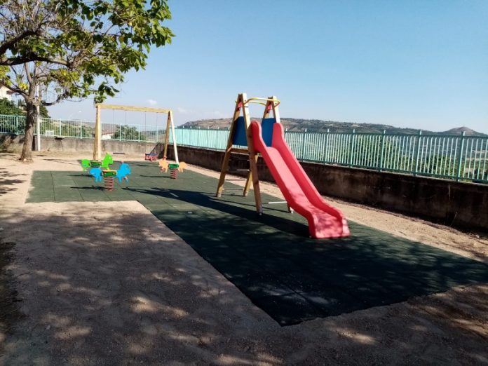 Parco Giochi Scuola Materna Eianina