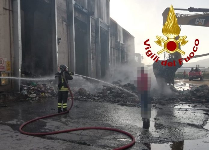 incendi rifiuti lamezia terme