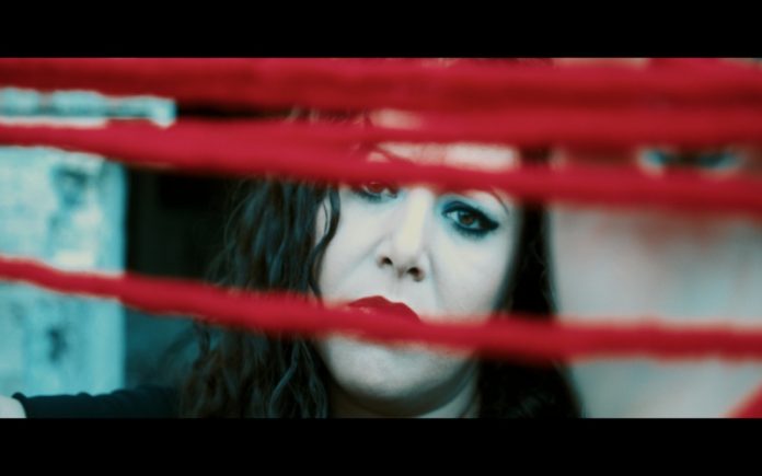video My gun is my voice di Alessandra Chiarello