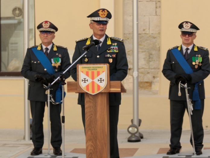 Guido Mario Geremia nuovo comandante guardia di finanza calabria