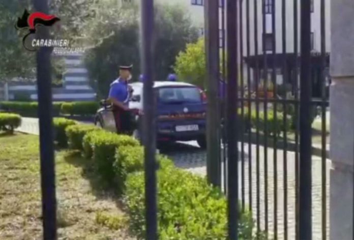 arresti furbetti cartellino carabinieri rosarno