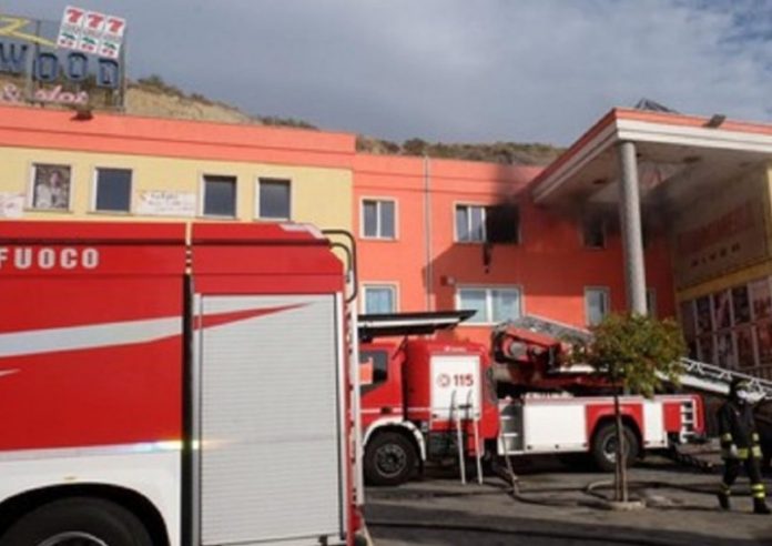 incendio river village zumpano
