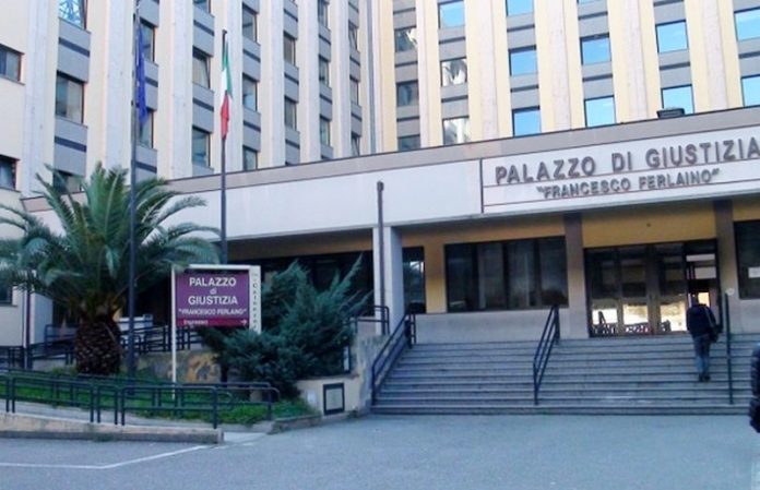 lande desolate gup tribunale catanzaro