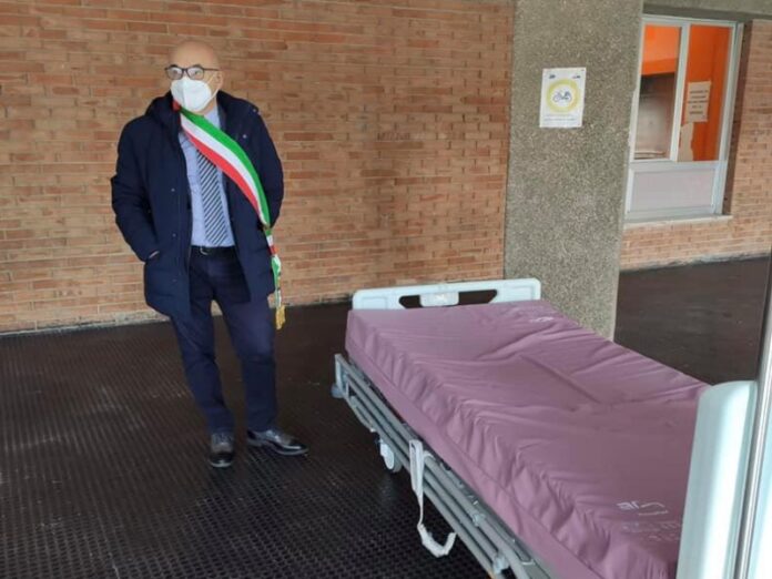 CS - TREBISACCE - IL SINDACO BLOCCA IL TRASFERIMENTO DI LETTI DALL’OSPEDALE CHIDICHIMO