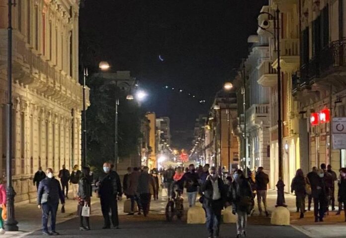 assembramenti corso garibaldi reggio calabria