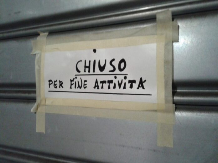 chiusura attività calabria