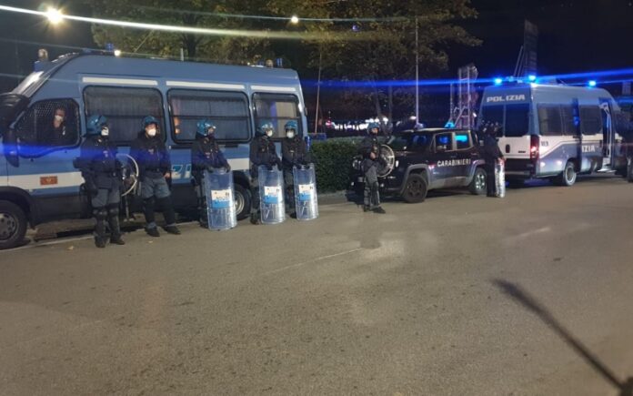 cosenza manifestazione
