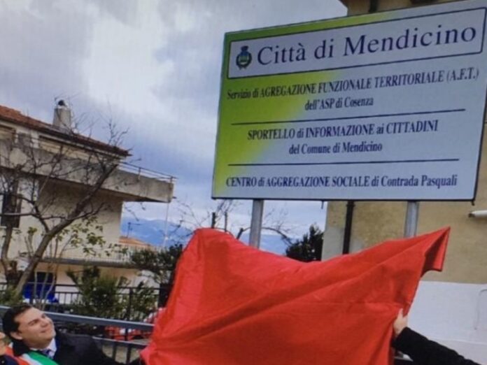 inaugurazione centro aggregazione mendicino