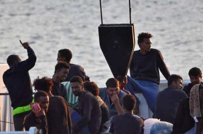 positivi coronavirus migranti sbarcati