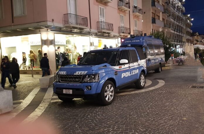 protesta cosenza ultimo dpcm
