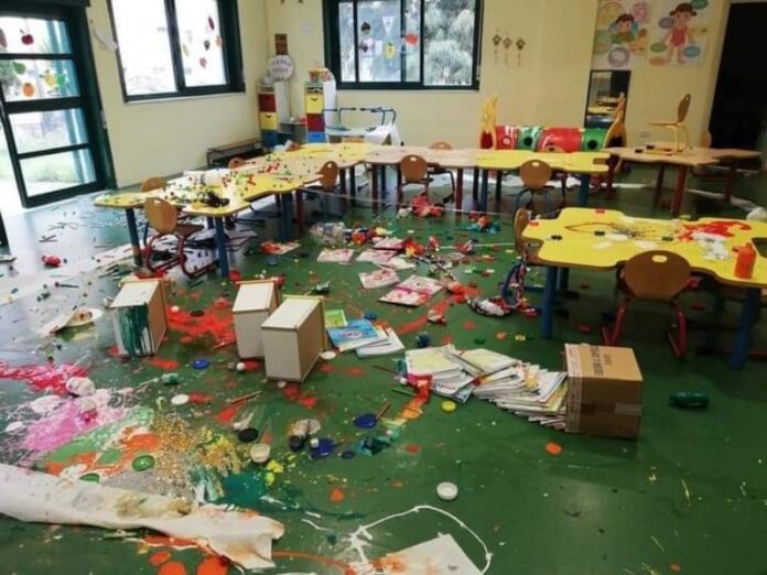 scuola dell'infanzia vandalizzata reggio calabria