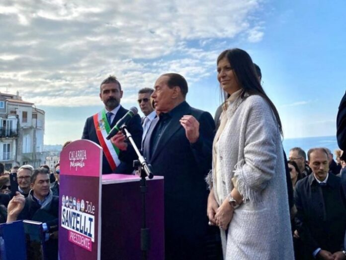 berlusconi santelli a Tropea