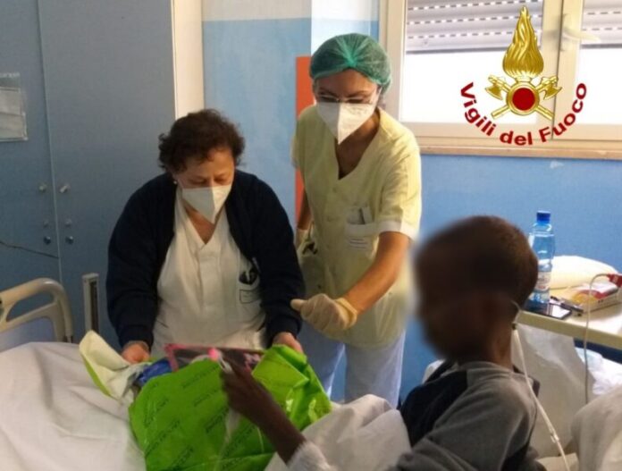 regali bimbi ricoverati ospedale cosenza