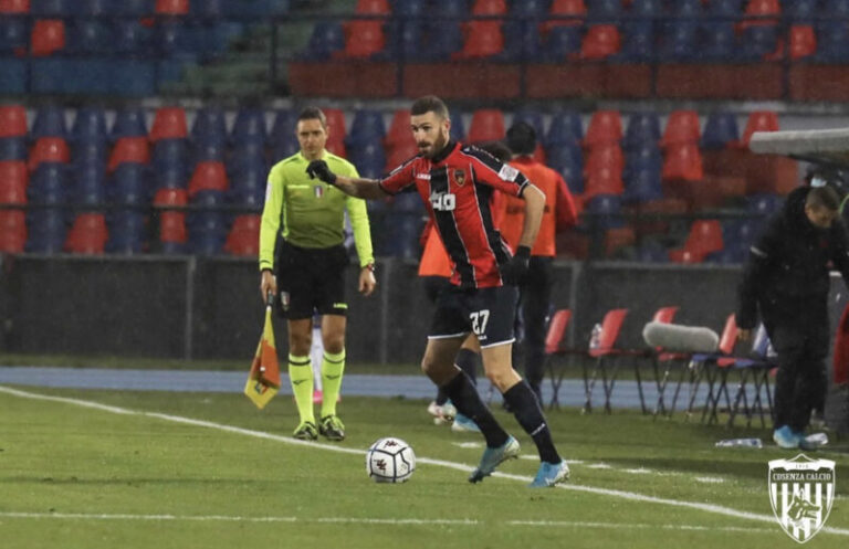 Cosenza calcio: Bittante fuorigioco. Le condizioni del calciatore