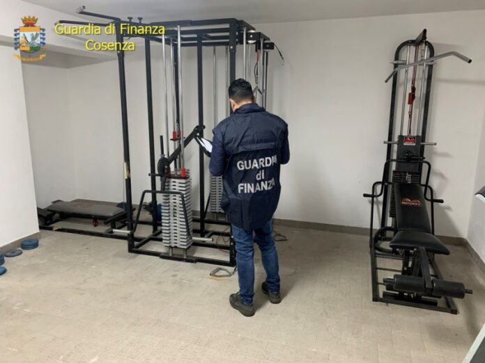 sequestro palestre gdf