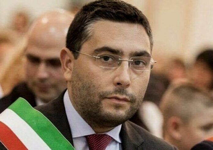 arresti domiciliari giuseppe idà