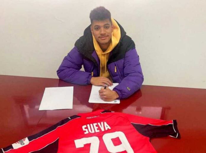 Gianluigi Sueva firma contratto