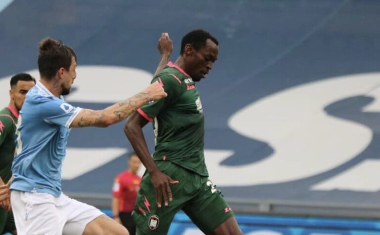 Lazio – Crotone, ai pitagorici non basta Simy per evitare la sconfitta