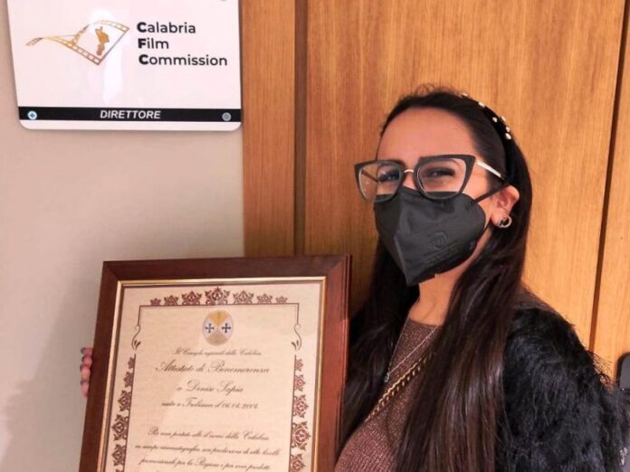 Denise Sapia premiata per video clip sul femminicidio