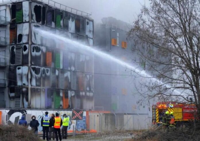 incendio server strasburgo