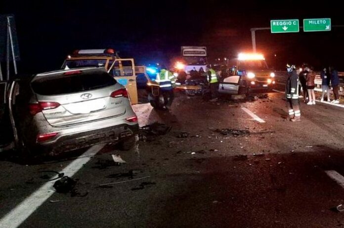 incidente stradale a2