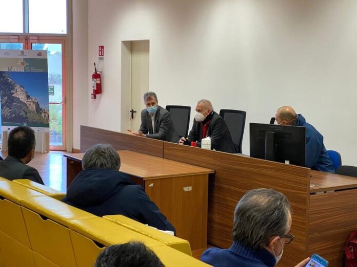 riunione istituzione geoparchi Calabria