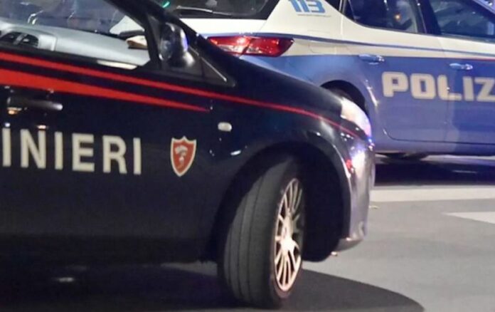 auto carabinieri polizia