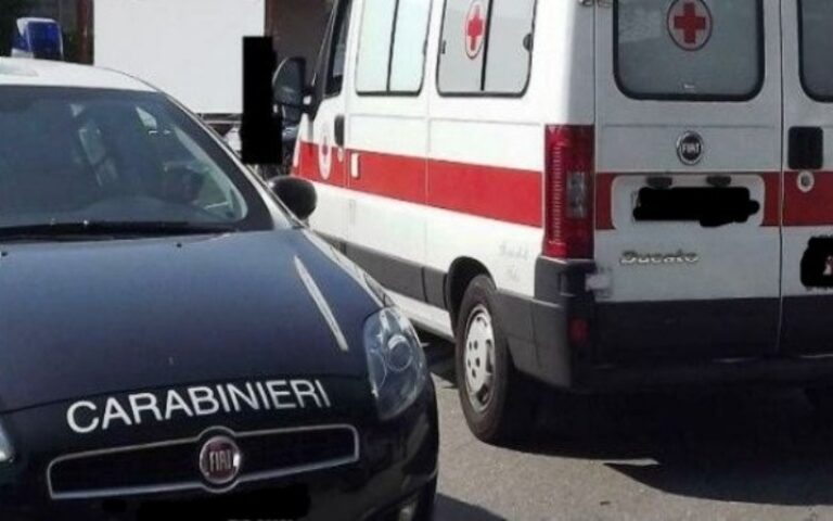 carabinieri ambulanza ragazzo morto