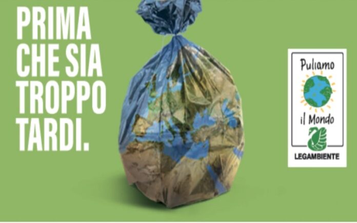 volontari legambiente raccolta spazzatura