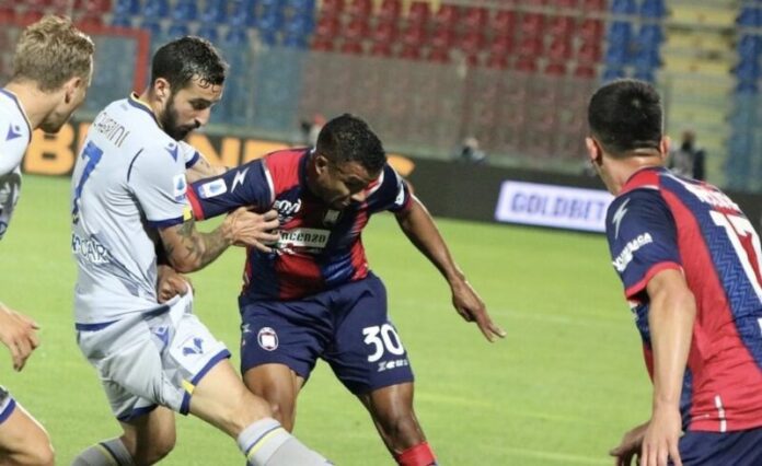 Crotone - Hellas Verona