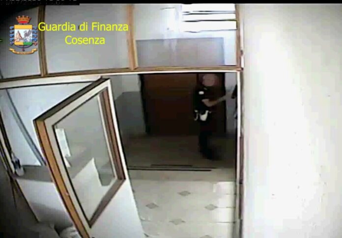 beccato furbetto del cartellino polizia locale