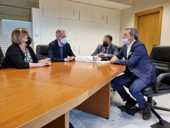Incontro per il porto di Cariati