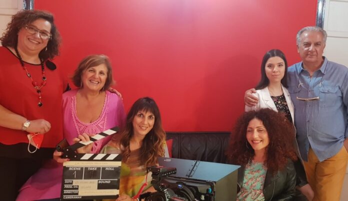 Il cast del docufilm la sciarpa della pace