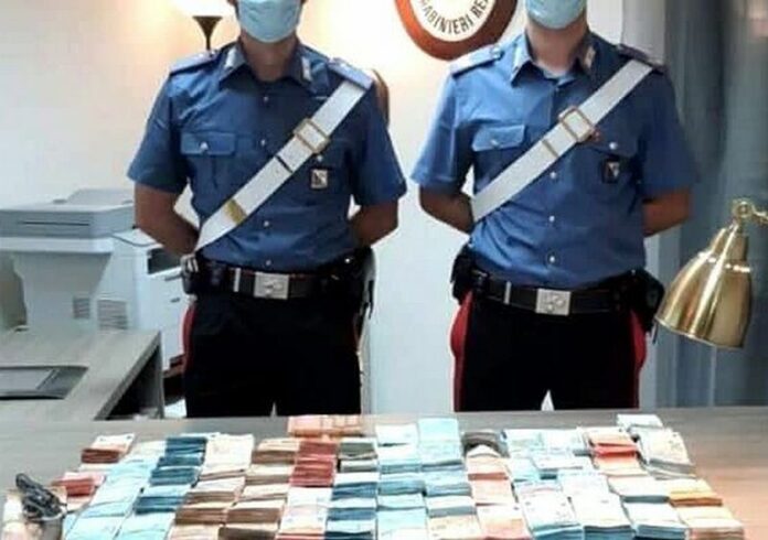 arresto soldi arma auto rizziconi