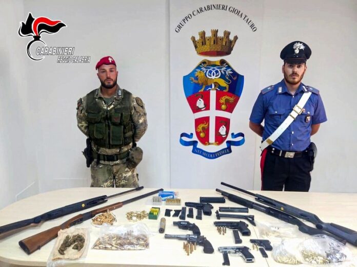 arsenale armi gioia tauro