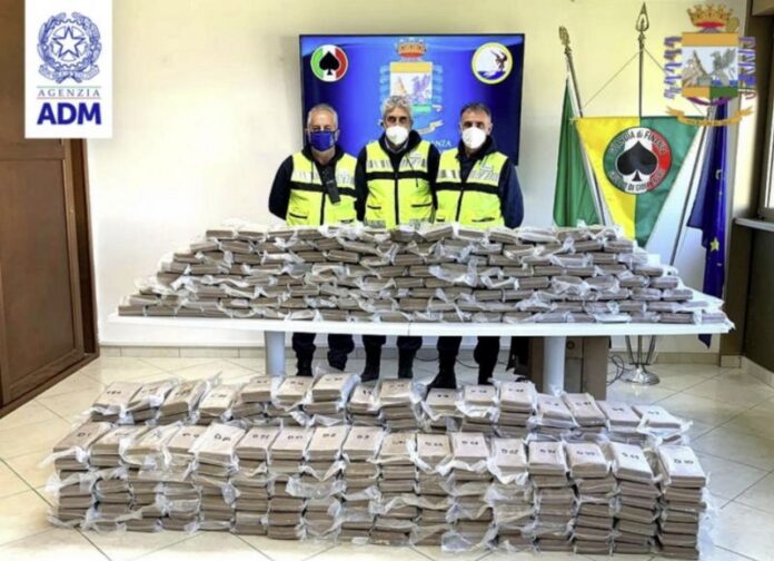 droga cocaina banane gioia tauro