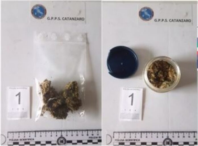 arresti droga Catanzaro