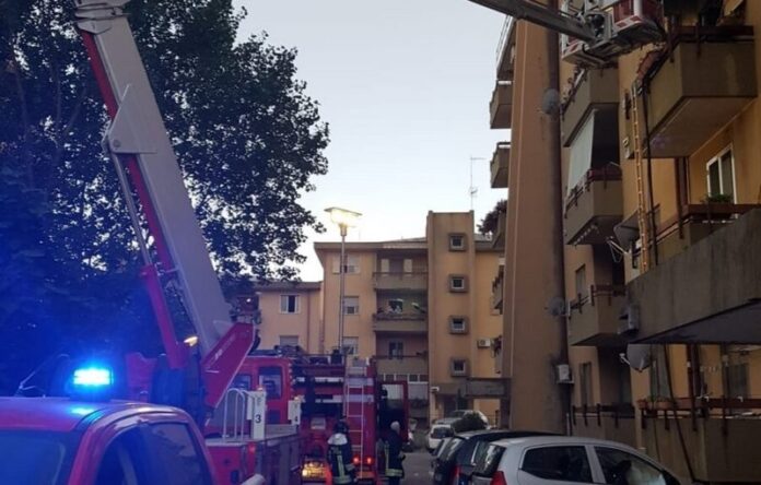incendio palazzina catanzaro